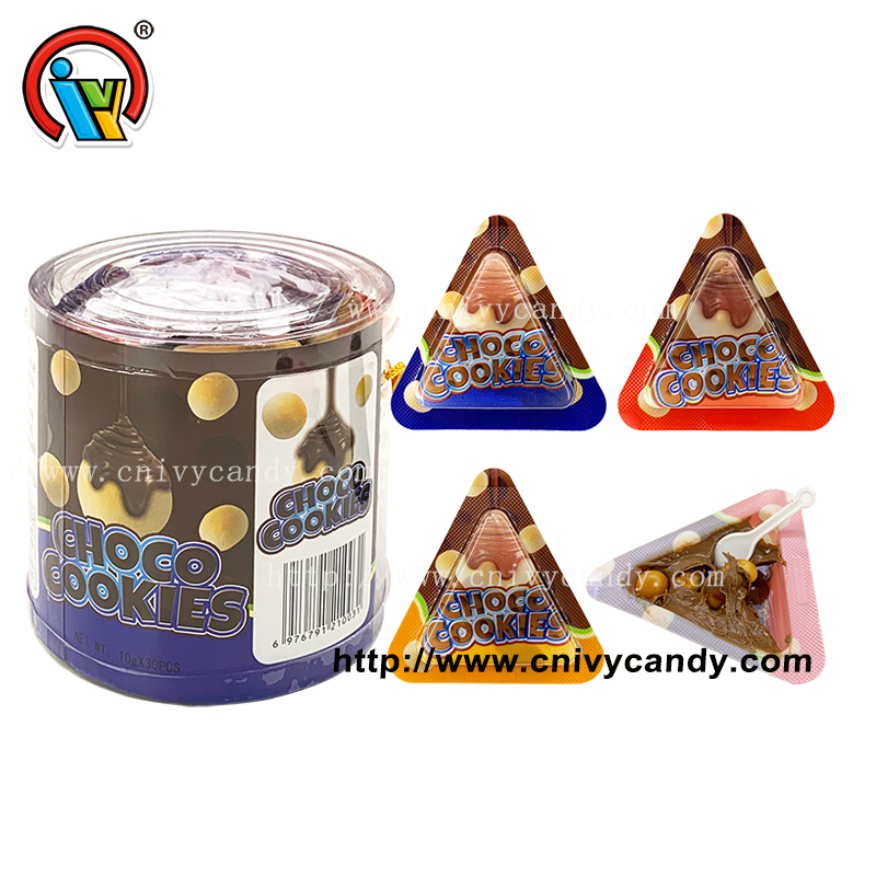 C323Chocolate kex með sultu